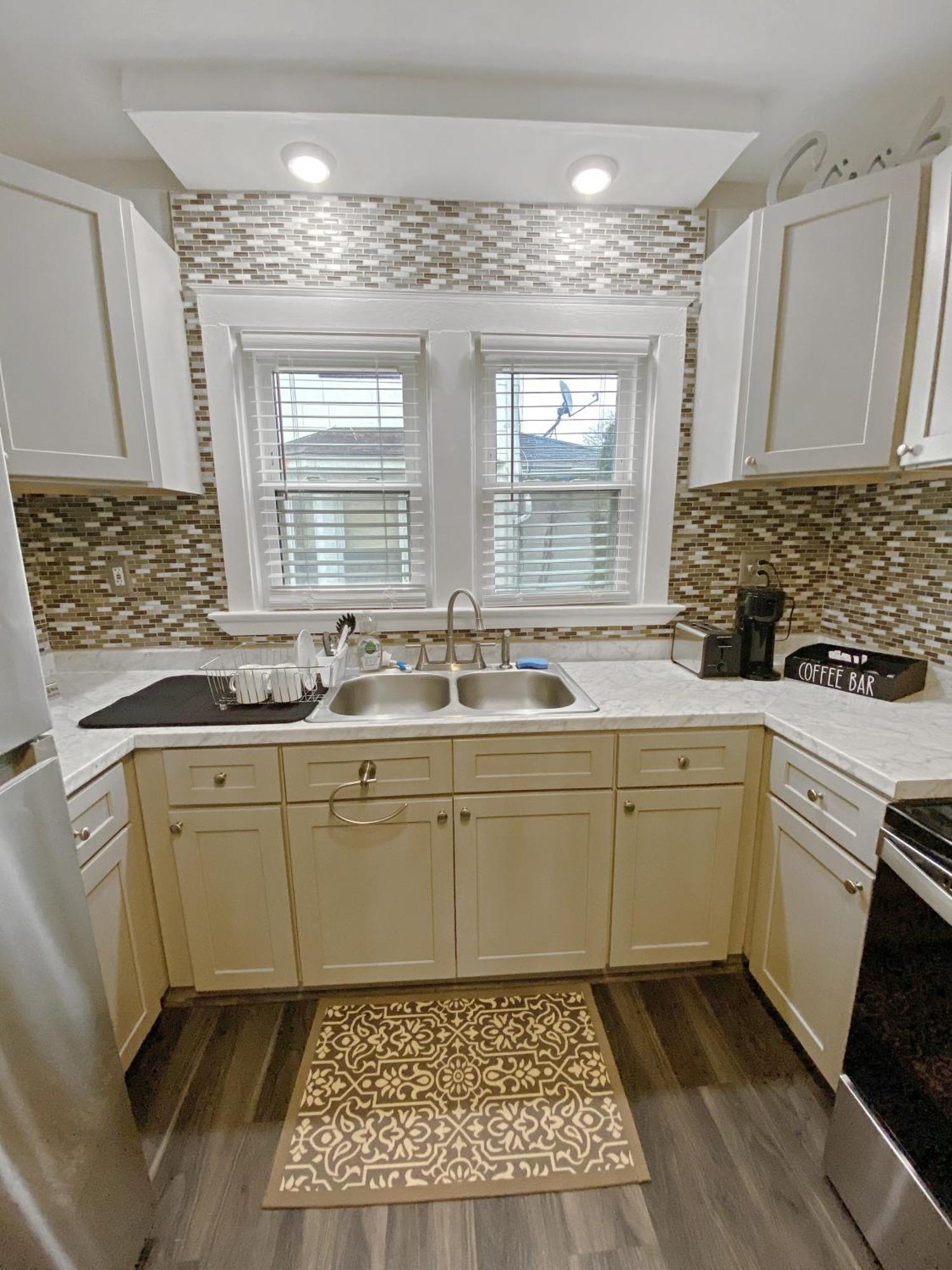 Lux 3Br, Steps From Airport, U Of R & Grocery Stores 로체스터 외부 사진